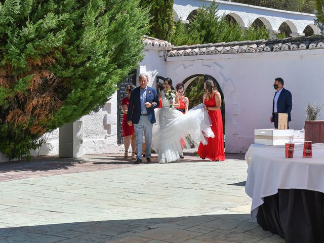 La boda de Ana y Adrian en Simancas, Valladolid 20