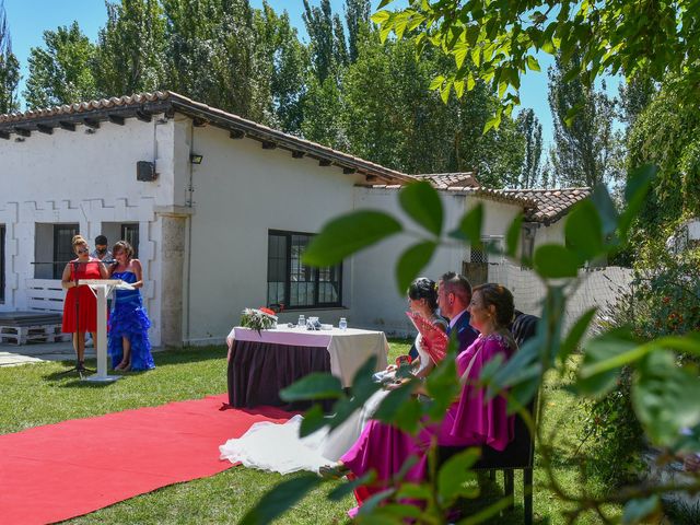 La boda de Ana y Adrian en Simancas, Valladolid 83