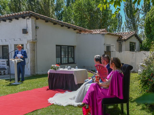 La boda de Ana y Adrian en Simancas, Valladolid 84