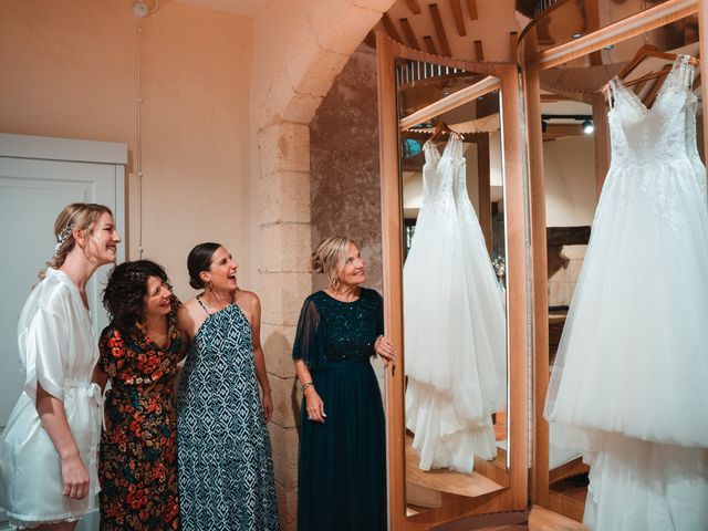 La boda de Daniele y Laura en La Riera De Gaia, Tarragona 129