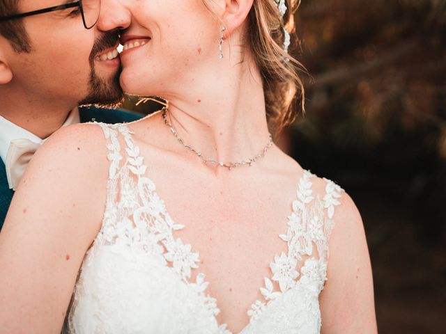 La boda de Daniele y Laura en La Riera De Gaia, Tarragona 394