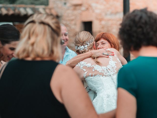 La boda de Daniele y Laura en La Riera De Gaia, Tarragona 428