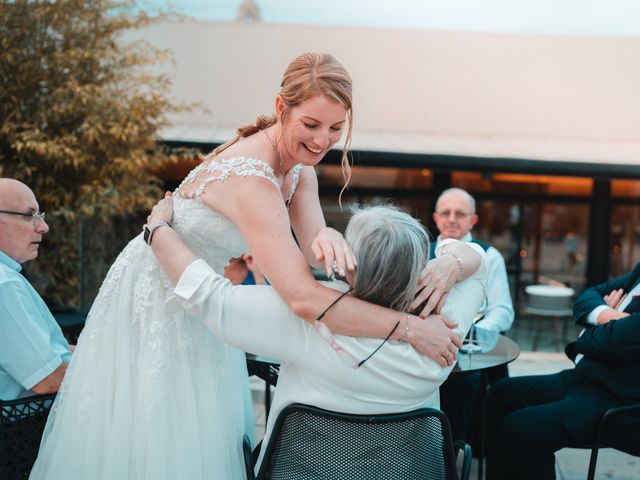 La boda de Daniele y Laura en La Riera De Gaia, Tarragona 471