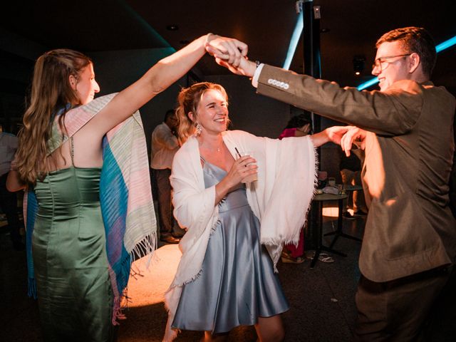 La boda de Daniele y Laura en La Riera De Gaia, Tarragona 670