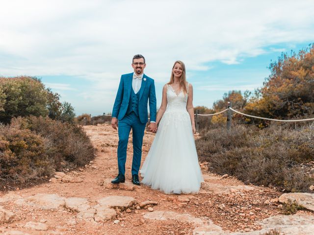 La boda de Daniele y Laura en La Riera De Gaia, Tarragona 695