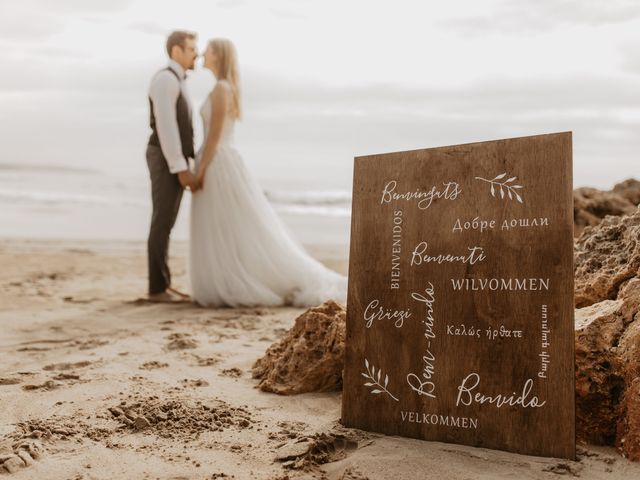 La boda de Daniele y Laura en La Riera De Gaia, Tarragona 712