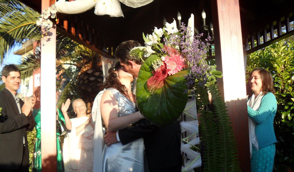 La boda de Beatriz y Miguel en Mont-roig Del Camp, Tarragona