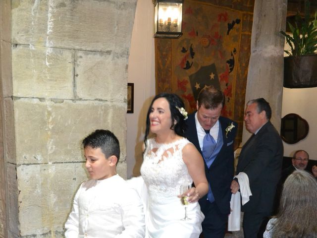 La boda de Enrique y Yaiza en Oviedo, Asturias 6
