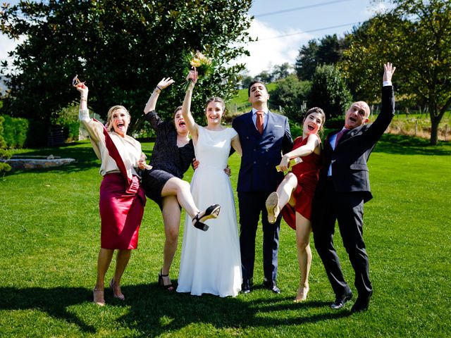 La boda de Carlos y Maria en Andoain, Guipúzcoa 53