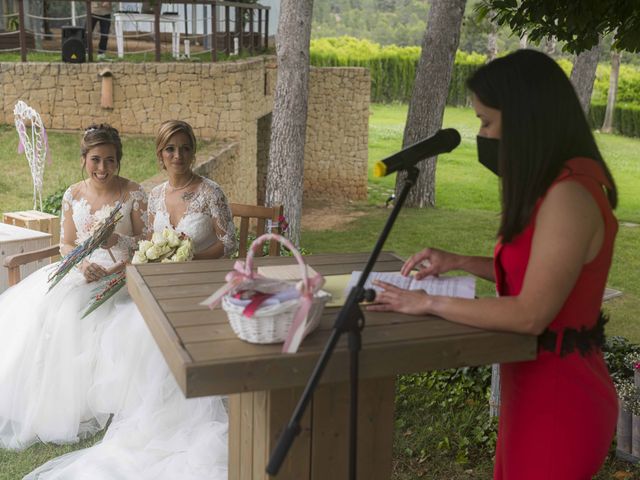 La boda de Carol y Rakel en Chiva, Valencia 20