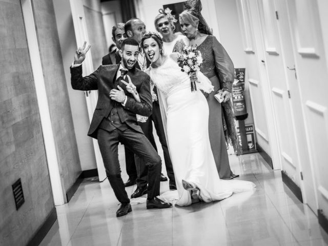 La boda de Fco Javier y Esmeralda en Villanueva De La Serena, Badajoz 6