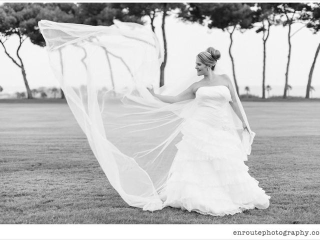 La boda de Kike y Laura  en Cornella De Llobregat, Barcelona 5