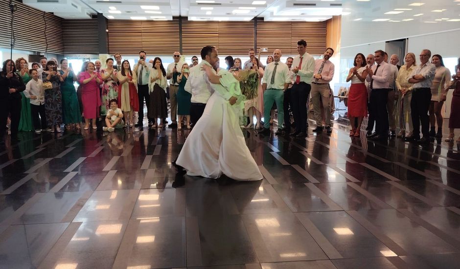 La boda de Juanlu  y Macarena en Cádiz, Cádiz
