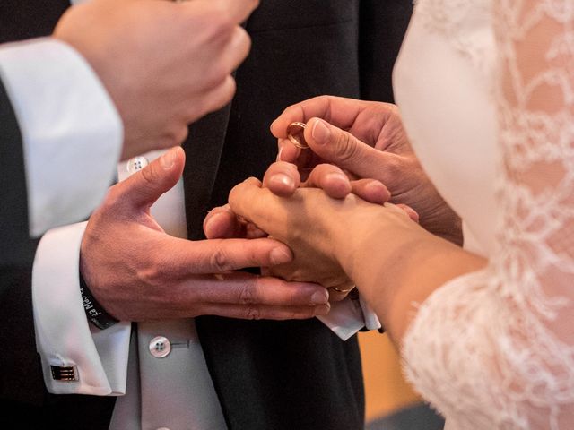 La boda de Javi y Paula en Catarroja, Valencia 8