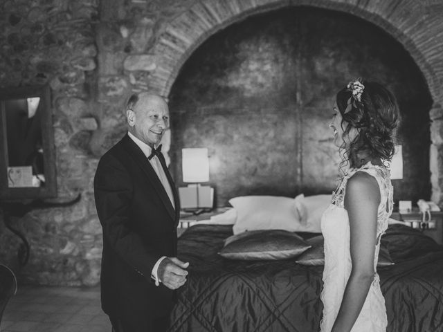 La boda de Josep y Martina en La Bisbal d&apos;Empordà, Girona 32