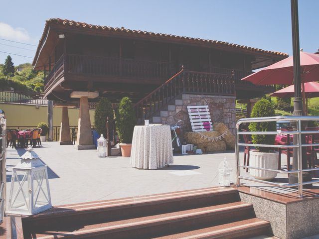 La boda de Lucía y Fanny en Peon, Asturias 1