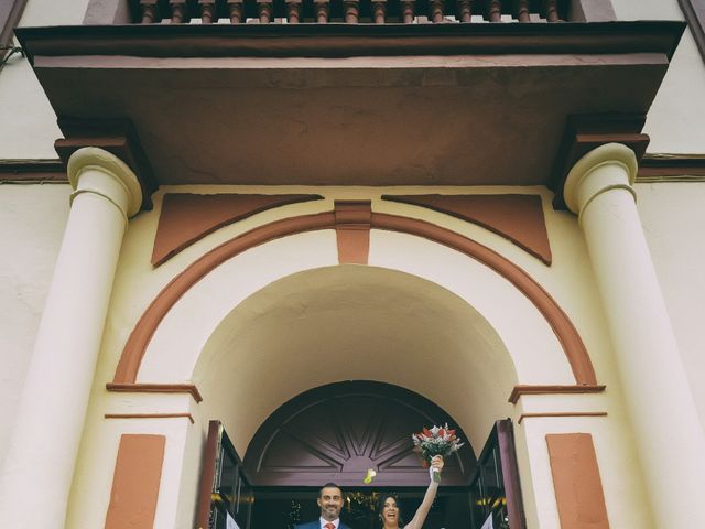 La boda de Fernando y Encarnación en Alcala De Guadaira, Sevilla 86