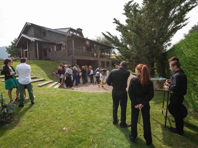 La boda de Aleix y Laia en Puigcerda, Girona 1