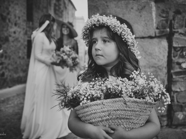 La boda de Santi y María en Cáceres, Cáceres 13