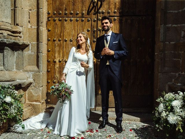 La boda de Santi y María en Cáceres, Cáceres 22