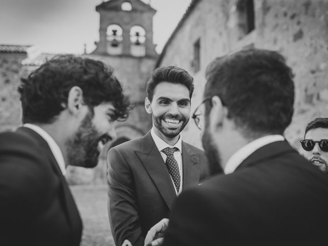 La boda de Santi y María en Cáceres, Cáceres 24