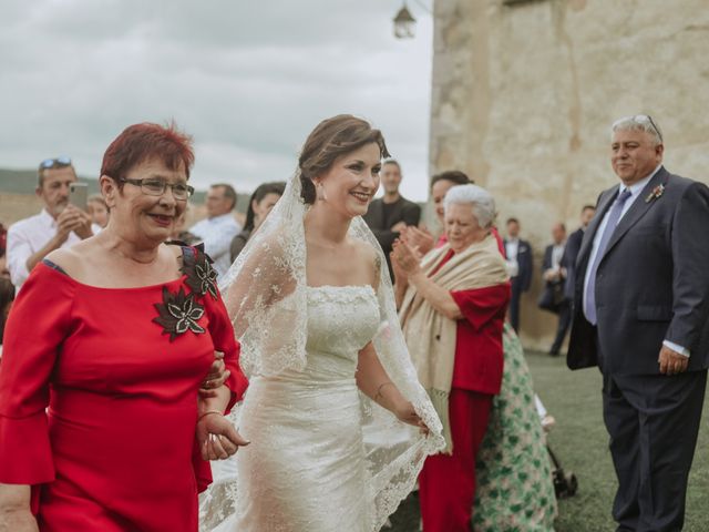 La boda de Dani y Eli en Centelles, Barcelona 17
