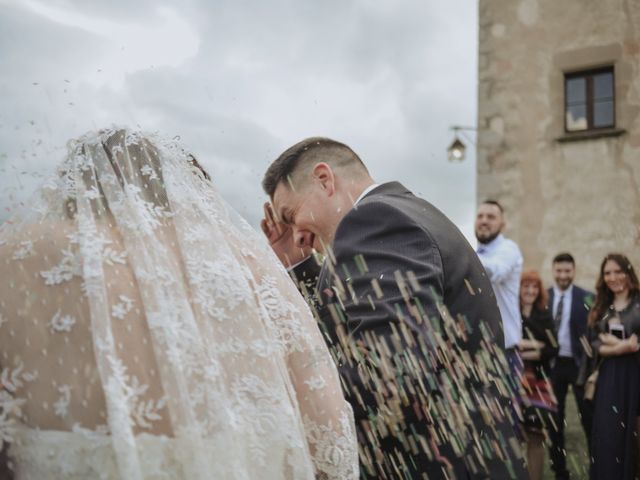 La boda de Dani y Eli en Centelles, Barcelona 32