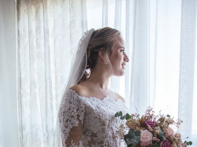 La boda de Asier y Elena en Mérida, Badajoz 5