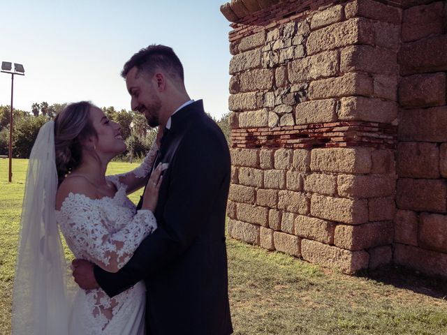 La boda de Asier y Elena en Mérida, Badajoz 25