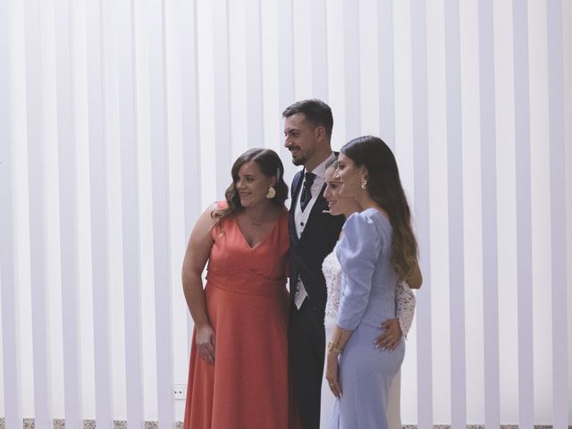 La boda de Asier y Elena en Mérida, Badajoz 32