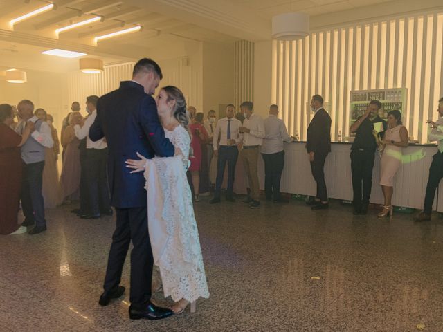 La boda de Asier y Elena en Mérida, Badajoz 37