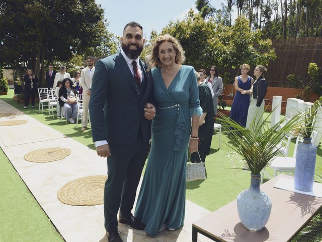 La boda de Macarena y Santi en Santa Cruz De Tenerife, Santa Cruz de Tenerife 33