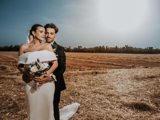 La boda de David y Alba en Alcalá De Henares, Madrid 1