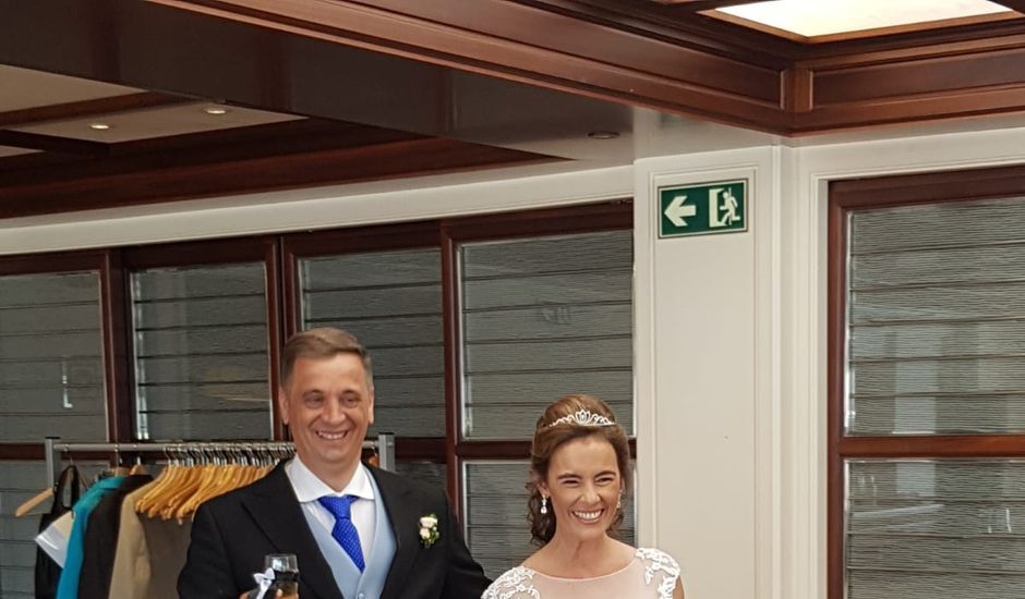 La boda de Miguel André  y Laura  en A Coruña, A Coruña