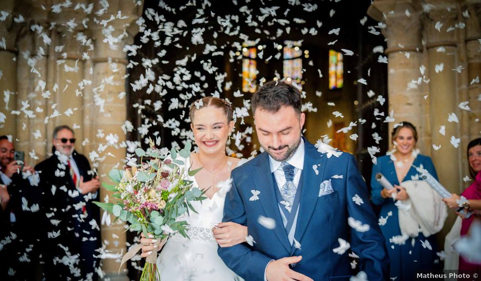 La boda de Santi y Jaio en Olloqui/olloki, Navarra