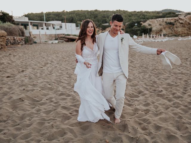 La boda de Alvaro y Mara en Cala De San Vicente Ibiza, Islas Baleares 23