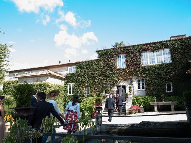 La boda de Miguel y Carlota en Pontevedra, Pontevedra 14