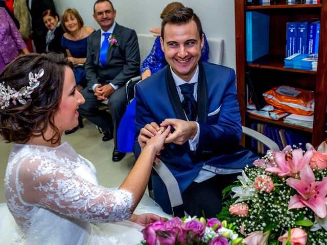 La boda de Jesús y Noelia en Almería, Almería 21