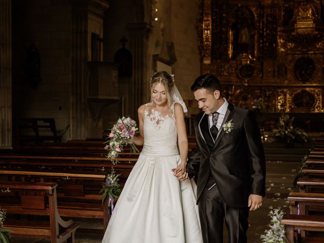 La boda de Miguel y Alina en Sant Julia De Ramis, Girona 36