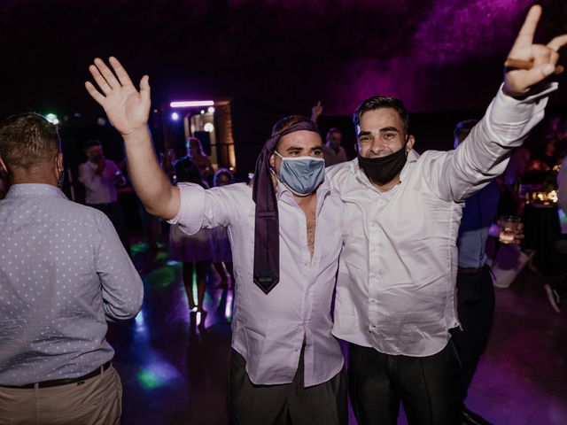 La boda de Miguel y Alina en Sant Julia De Ramis, Girona 63