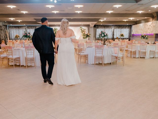 La boda de Anthony y Mer en Petrer, Alicante 1