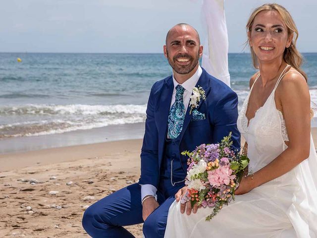 La boda de Ángel y Claudia en Les Botigues De Sitges (Sitges), Barcelona 30