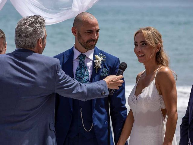 La boda de Ángel y Claudia en Les Botigues De Sitges (Sitges), Barcelona 33