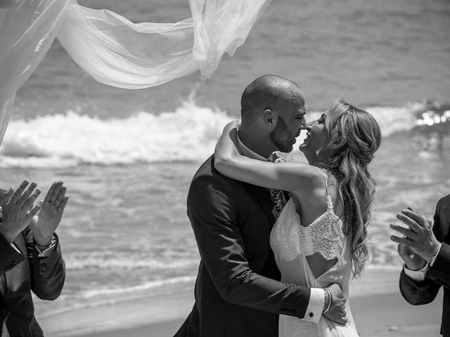 La boda de Ángel y Claudia en Les Botigues De Sitges (Sitges), Barcelona 34