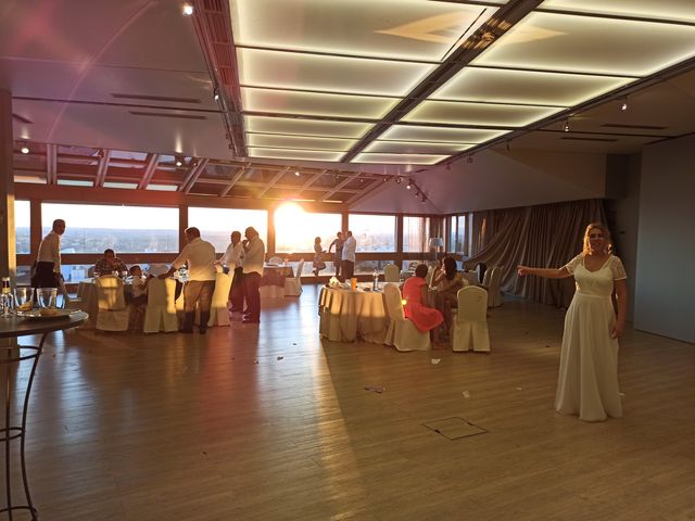 La boda de Juan Carlos y Irene en Madrid, Madrid 3
