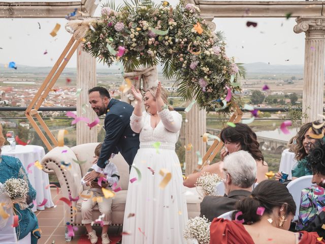 La boda de Alberto y Cristina en Medellin, Badajoz 3