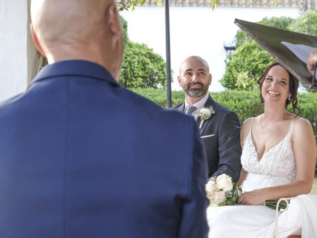 La boda de Javier y Desire en Alcala De Guadaira, Sevilla 13