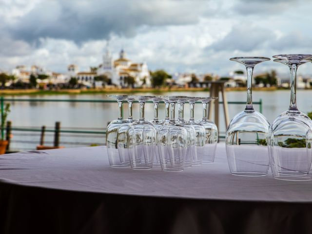 La boda de Joaquin y Lourdes en El Rocio, Huelva 24