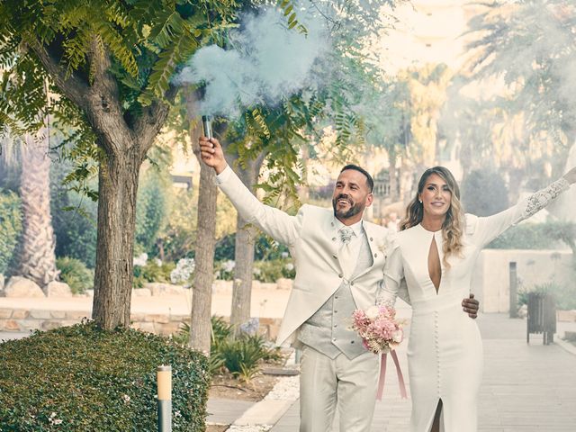 La boda de Daniel y Miryam en La Pineda, Tarragona 19