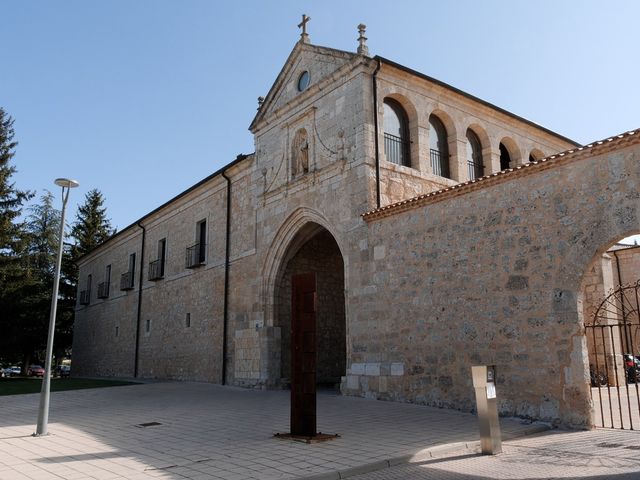 La boda de Jesús y Sandra en San Bernardo, Valladolid 2